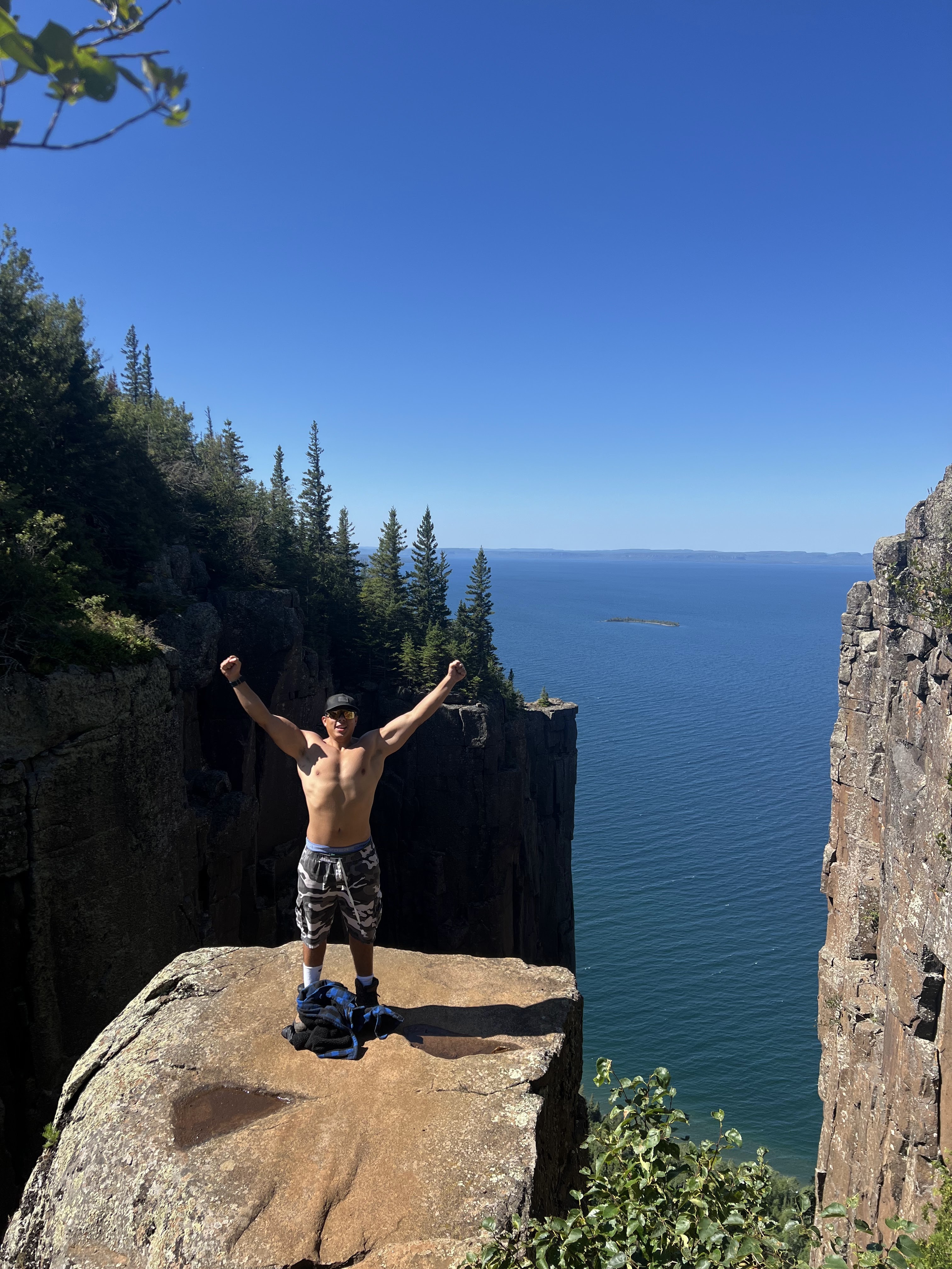 Sleeping Giant summit — endurance hike